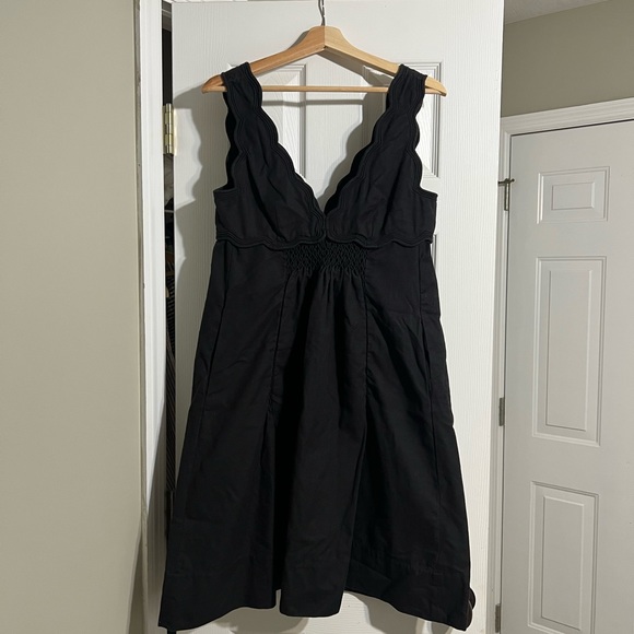 Isabel Marant Wilbur plunging scalloped dress - Picture 4 of 7